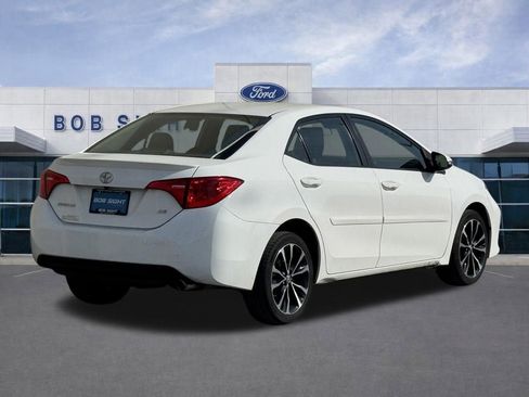 Used 2017 Toyota Corolla SE w/ Carpet Mat Package (TMS) image 27