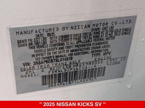 Certified 2025 Nissan Kicks SV AWD/4WD image 39