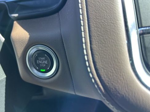 Used 2024 Chevrolet Tahoe High Country image 24