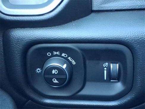 New 2026 RAM 2500 Tradesman image 23