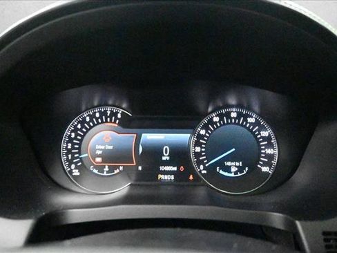 Used 2018 Ford Explorer Platinum AWD/4WD image 16