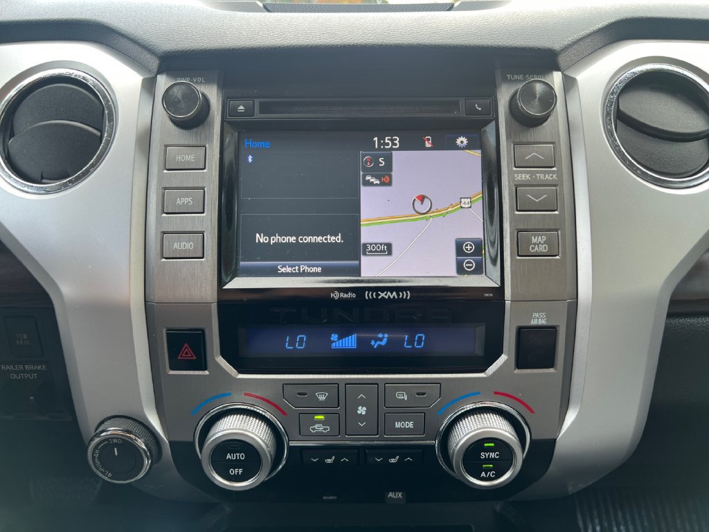 Used 2018 Toyota Tundra Limited w/ Limited Premium Package AWD/4WD image 20