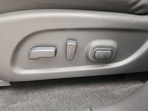 Used 2020 INFINITI QX60 Luxe w/ Essential Package image 12