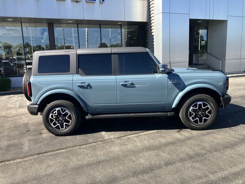 Used 2023 Ford Bronco Outer Banks AWD/4WD image 8