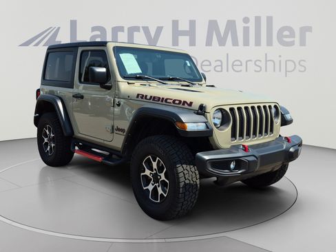 Used 2022 Jeep Wrangler Rubicon AWD/4WD image 7