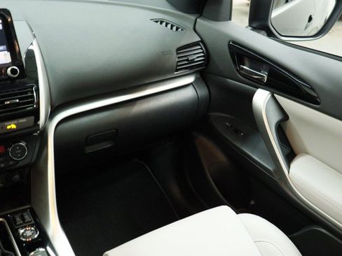 New 2026 Mitsubishi Eclipse Cross SEL AWD/4WD image 22