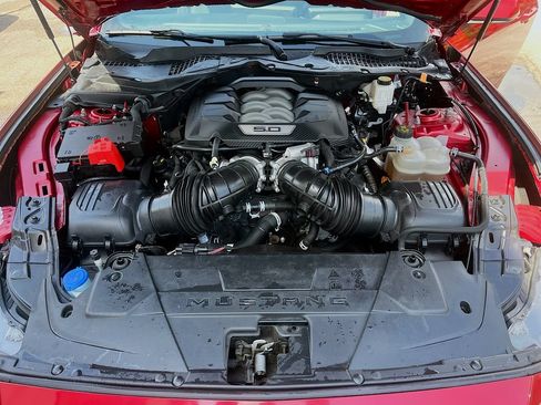 Used 2024 Ford Mustang GT RWD image 27
