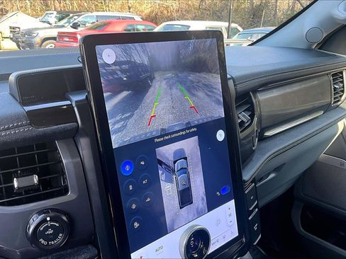 Used 2025 Ford F150 Lightning Flash image 23