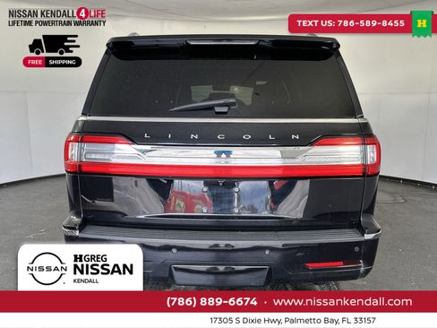 Used 2020 Lincoln Navigator Reserve w/ Equipment Group 208A Reserve image 10