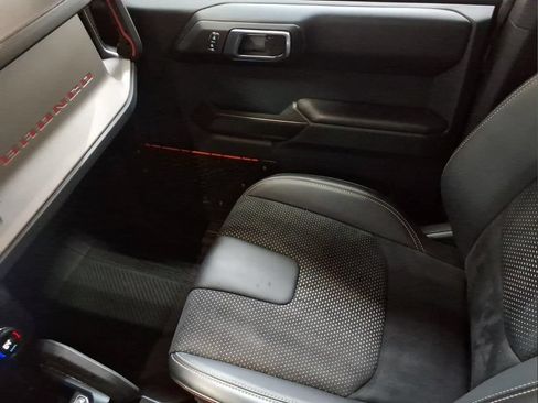 Certified 2024 Ford Bronco Raptor w/ Interior Carbon Fiber Pack 6 AWD/4WD image 21