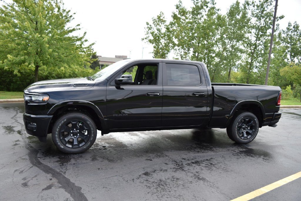New 2026 RAM 1500 Big Horn AWD/4WD image 9