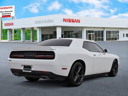 Used 2022 Dodge Challenger GT w/ Performance Handling Group image 4