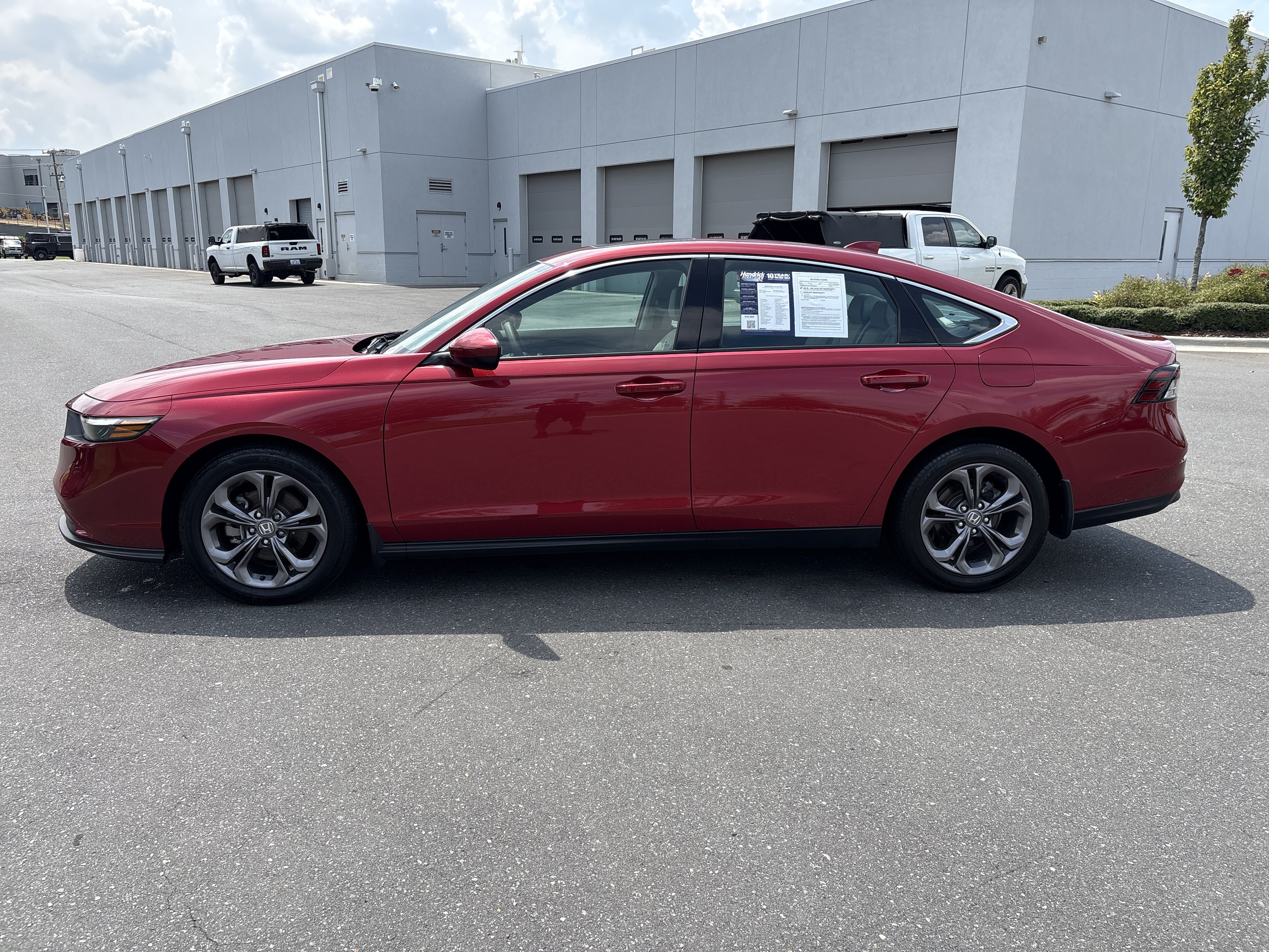 Used 2024 Honda Accord EX image 6