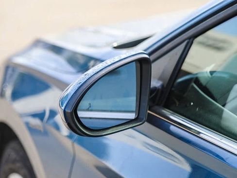 Used 2020 Volkswagen Jetta S w/ Driver Assistance Package image 18