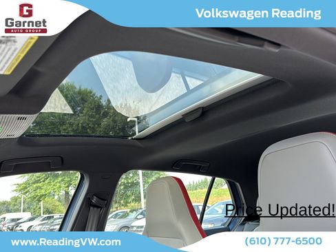 Used 2025 Volkswagen GTI Autobahn FWD image 14