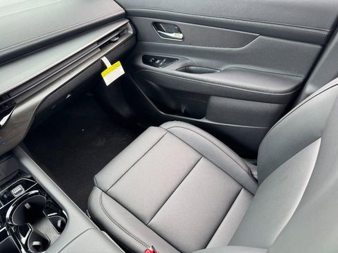 New 2026 Nissan Murano SV image 11