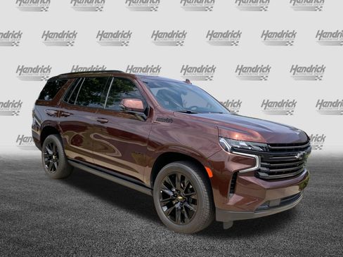 Used 2023 Chevrolet Tahoe High Country w/ Premium Package 2 AWD/4WD image 2