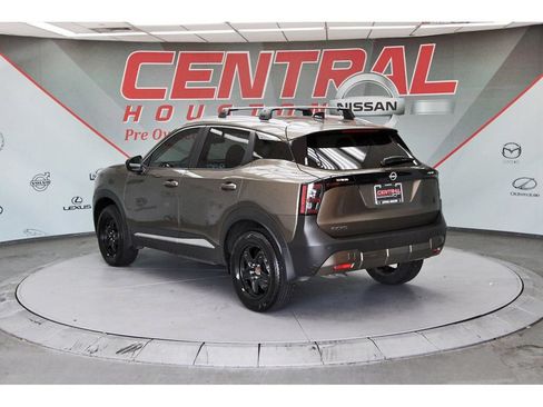 Certified 2026 Nissan Kicks SV w/ SV Premium Package FWD image 3
