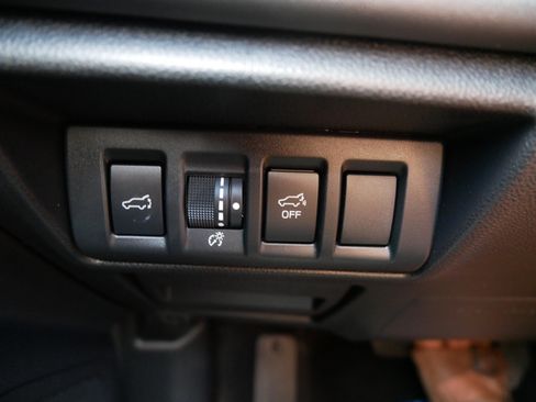 Certified 2025 Subaru Outback Limited AWD/4WD image 26