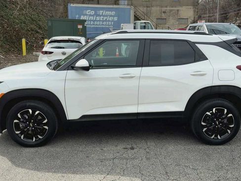 Certified 2023 Chevrolet TrailBlazer LT w/ Convenience Package image 5