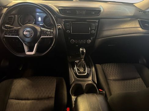 Used 2020 Nissan Rogue SV AWD/4WD image 10