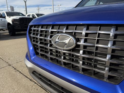 New 2026 Hyundai Venue SEL image 17