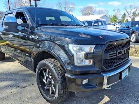 Used 2015 Ford F150 Platinum w/ Equipment Group 701A Luxury AWD/4WD image 5