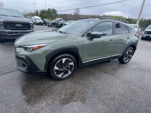 Used 2024 Subaru Crosstrek 2.5i Limited AWD/4WD image 16