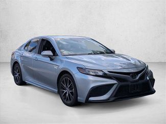 Used 2024 Toyota Camry SE FWD video 3