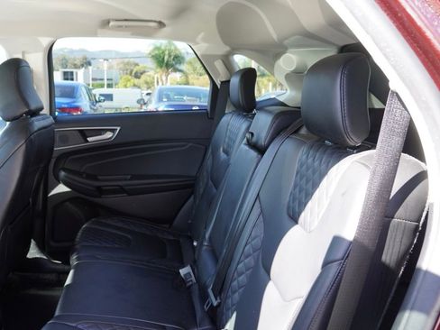 Used 2024 Ford Edge Titanium image 15