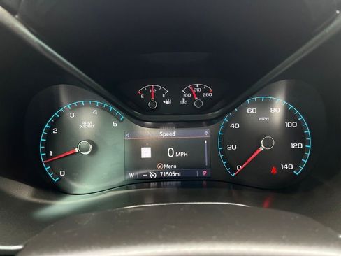 Used 2021 Chevrolet Colorado LT w/ Safety Package AWD/4WD image 17