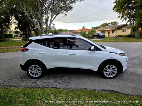 Used 2022 Chevrolet Bolt EUV LT w/ Driver Confidence Package image 72