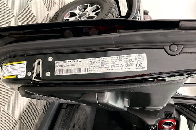 Used 2021 Jeep Wrangler Rubicon w/ Uconnect 4C Nav & Sound Group AWD/4WD image 37