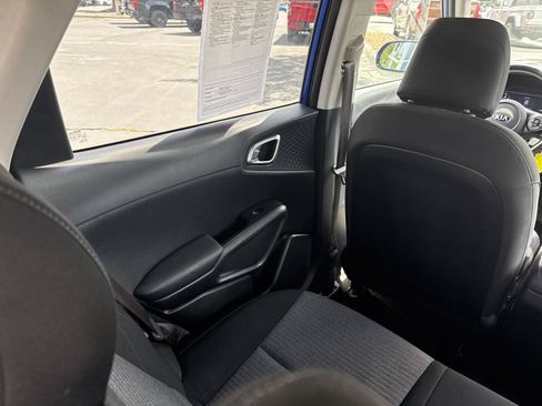 Used 2021 Kia Soul GT-Line FWD image 11