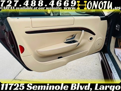 Used 2011 Maserati GranTurismo S image 12