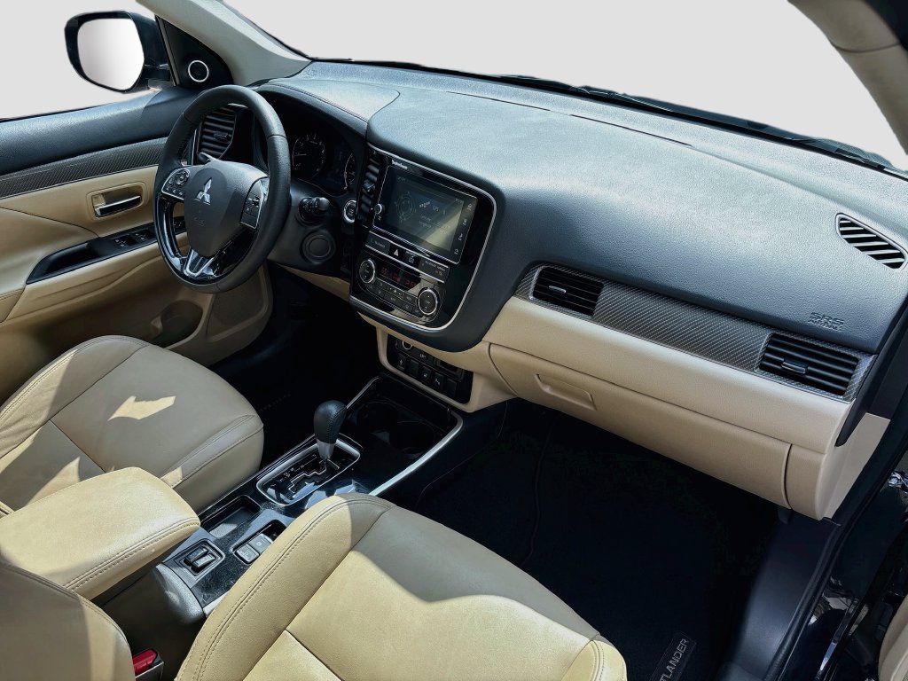 Used 2019 Mitsubishi Outlander SEL FWD image 23