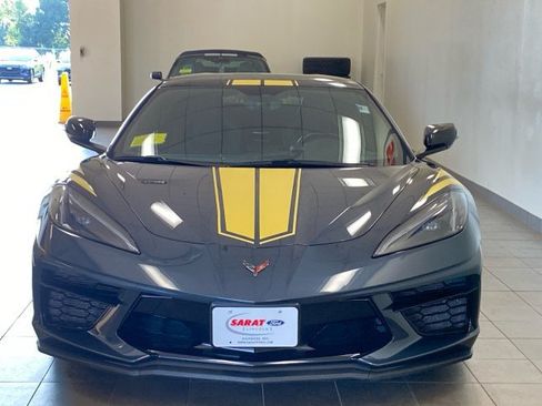 Used 2020 Chevrolet Corvette Stingray Convertible w/ 1LT RWD image 3
