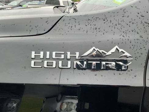 Used 2022 Chevrolet Tahoe High Country AWD/4WD image 56