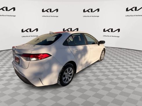 Used 2024 Toyota Corolla LE image 8