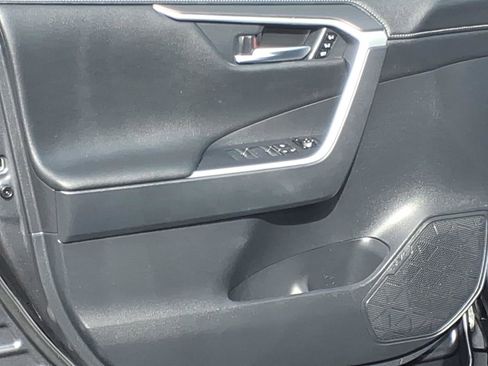 Certified 2025 Toyota RAV4 Limited w/ Advanced Technology Package image 13