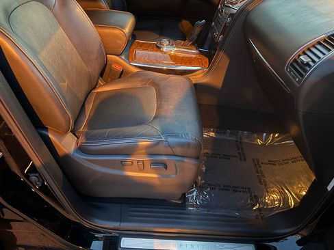 Used 2019 INFINITI QX80 Luxe AWD/4WD image 24