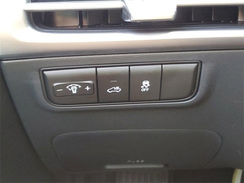 New 2026 Hyundai Santa Cruz SE image 18