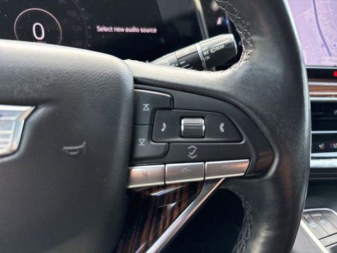 Used 2021 Cadillac Escalade Luxury RWD image 23