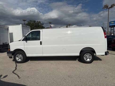 New 2025 Chevrolet Express 2500 Extended w/ Driver Convenience Package image 2