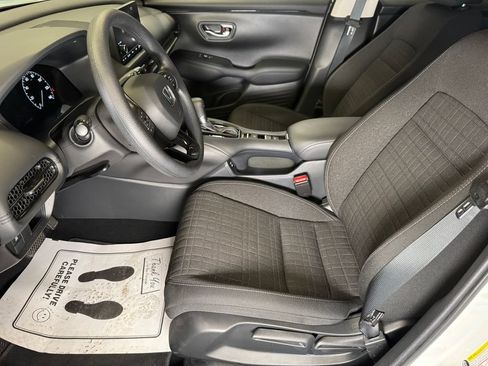Used 2025 Honda HR-V LX image 20