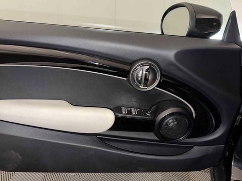 Certified 2024 MINI Cooper S image 11