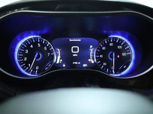 Used 2022 Chrysler Pacifica Pinnacle image 33