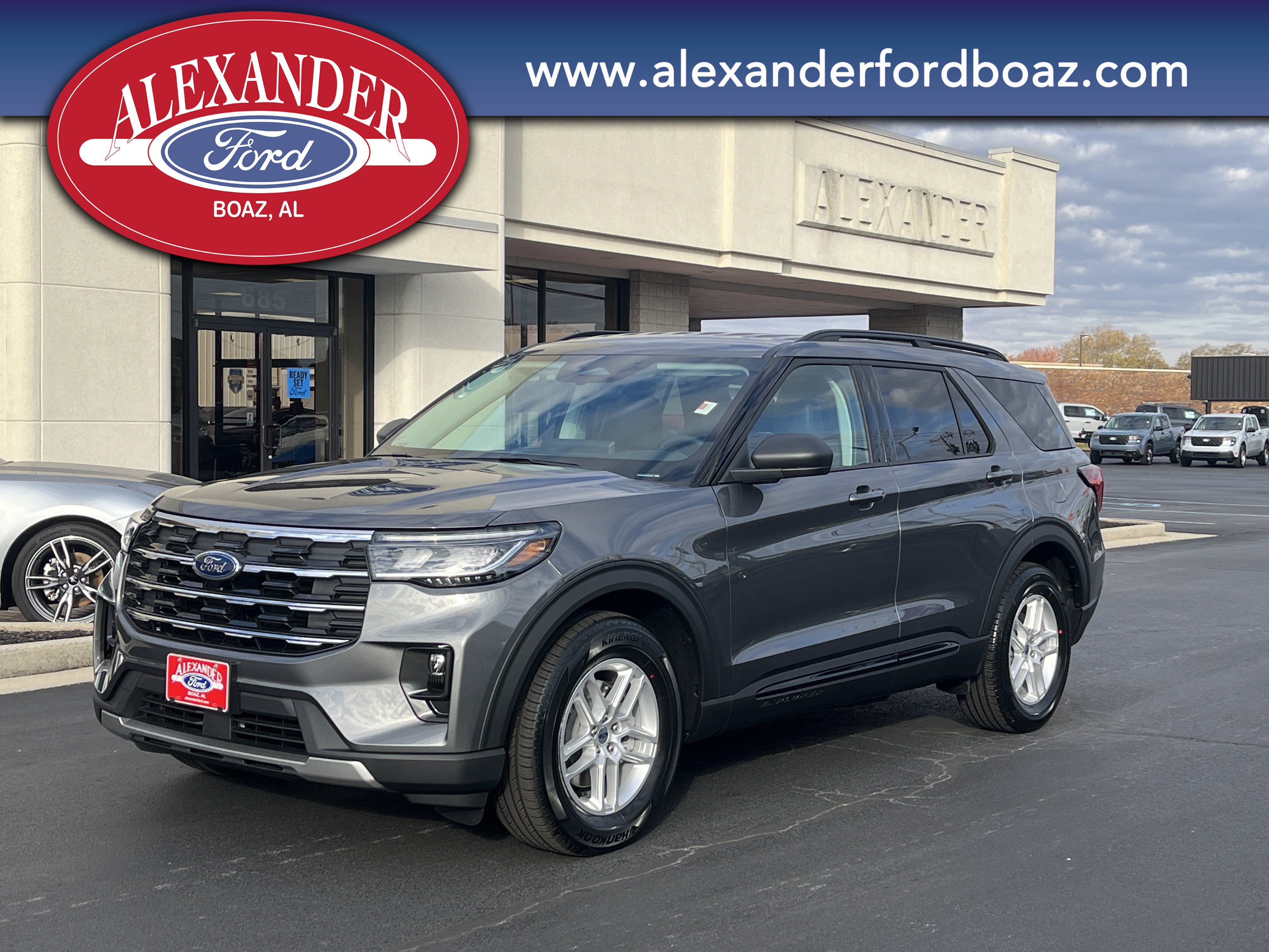 New 2026 Ford Explorer Active w/ Active Comfort Package RWD image 1