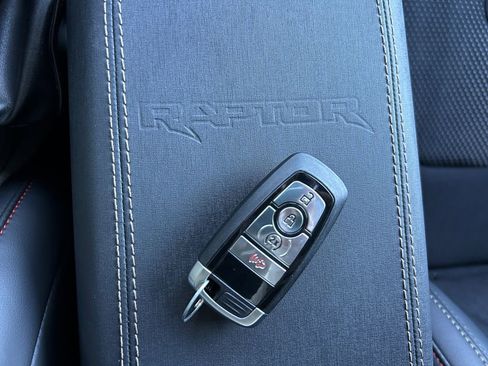 New 2025 Ford Bronco Raptor image 34