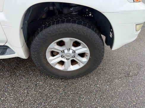 Used 2005 Lexus GX 470 AWD/4WD image 4